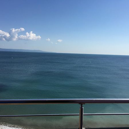 Sunny Bay Beach Hotel Pomorie Exterior photo