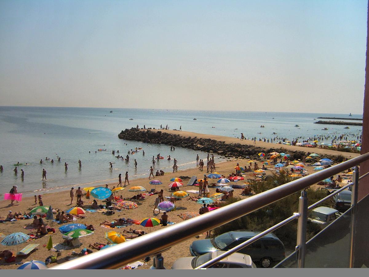 Sunny Bay Beach Hotel Pomorie Exterior photo
